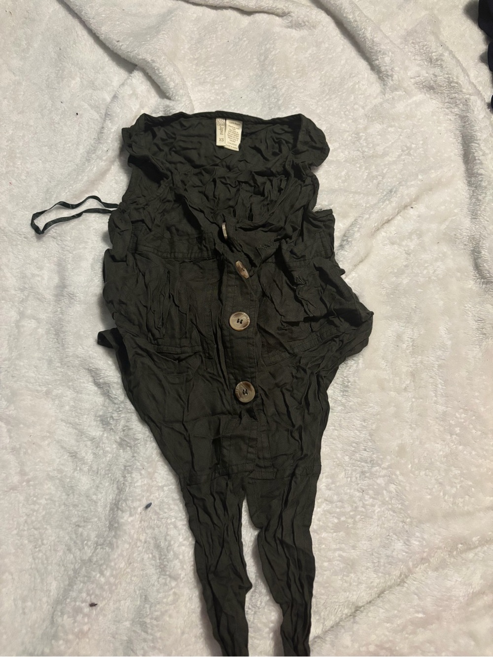 Japna Black Button-Front Sleeveless top